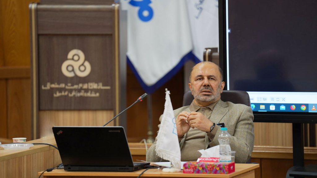 برگزاری نشست مبانی مدیریت مالکیت در کسب‌و‌کارهای خانوادگی با حضور شرکت انرژی